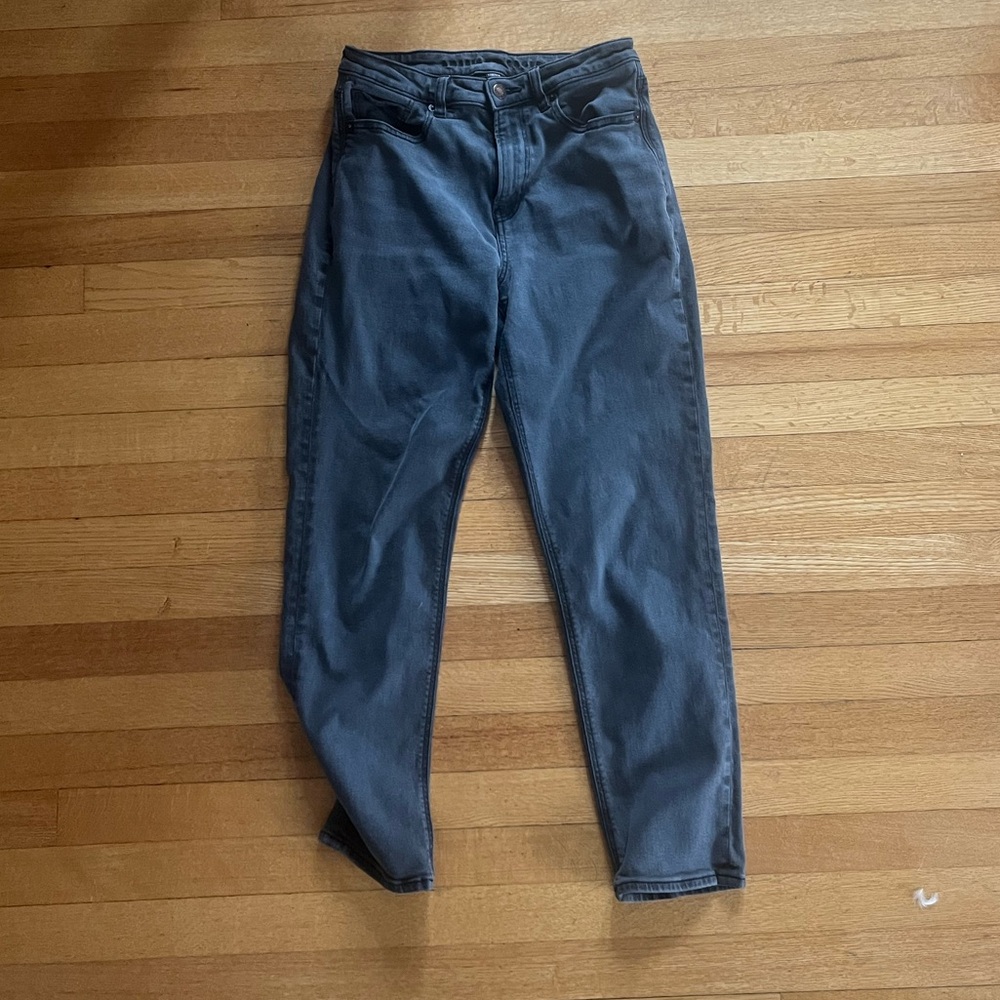 American Eagle Black straight leg jeans